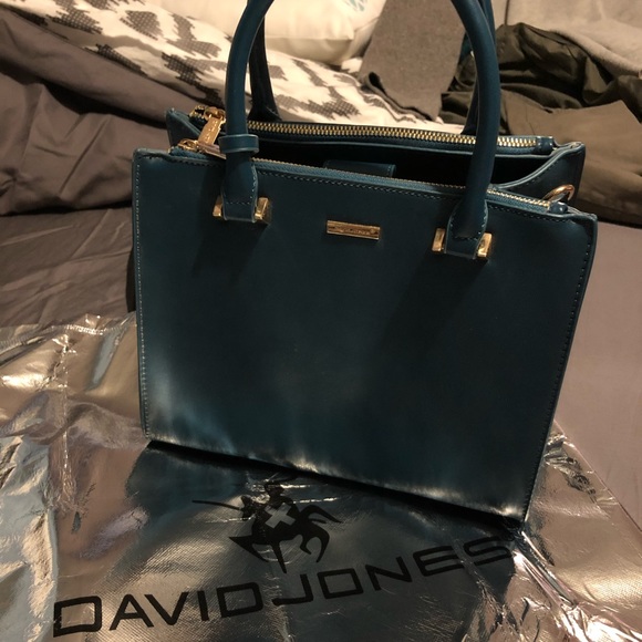 David Jones purse